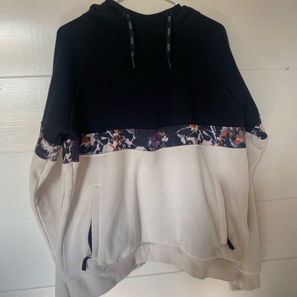 Roxy hoodie